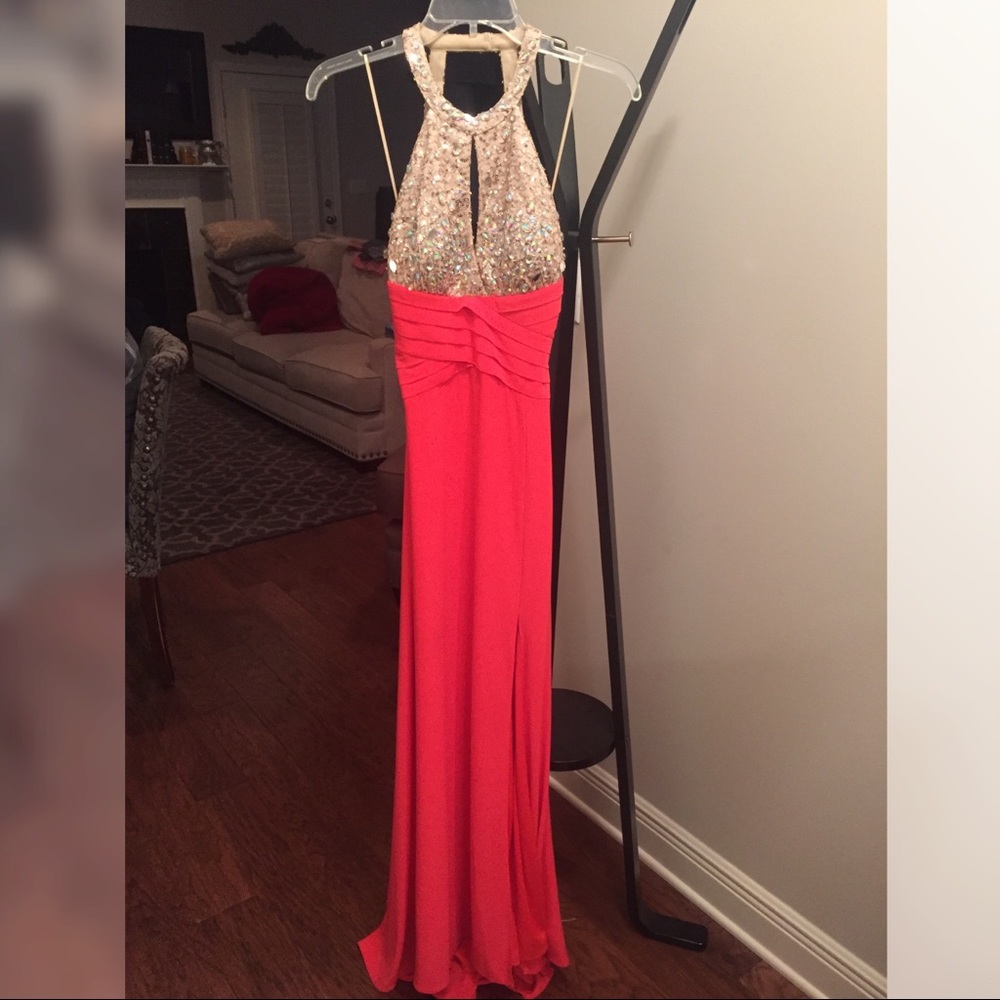 Formal Coral/Pink Dress - Morgan & Co.